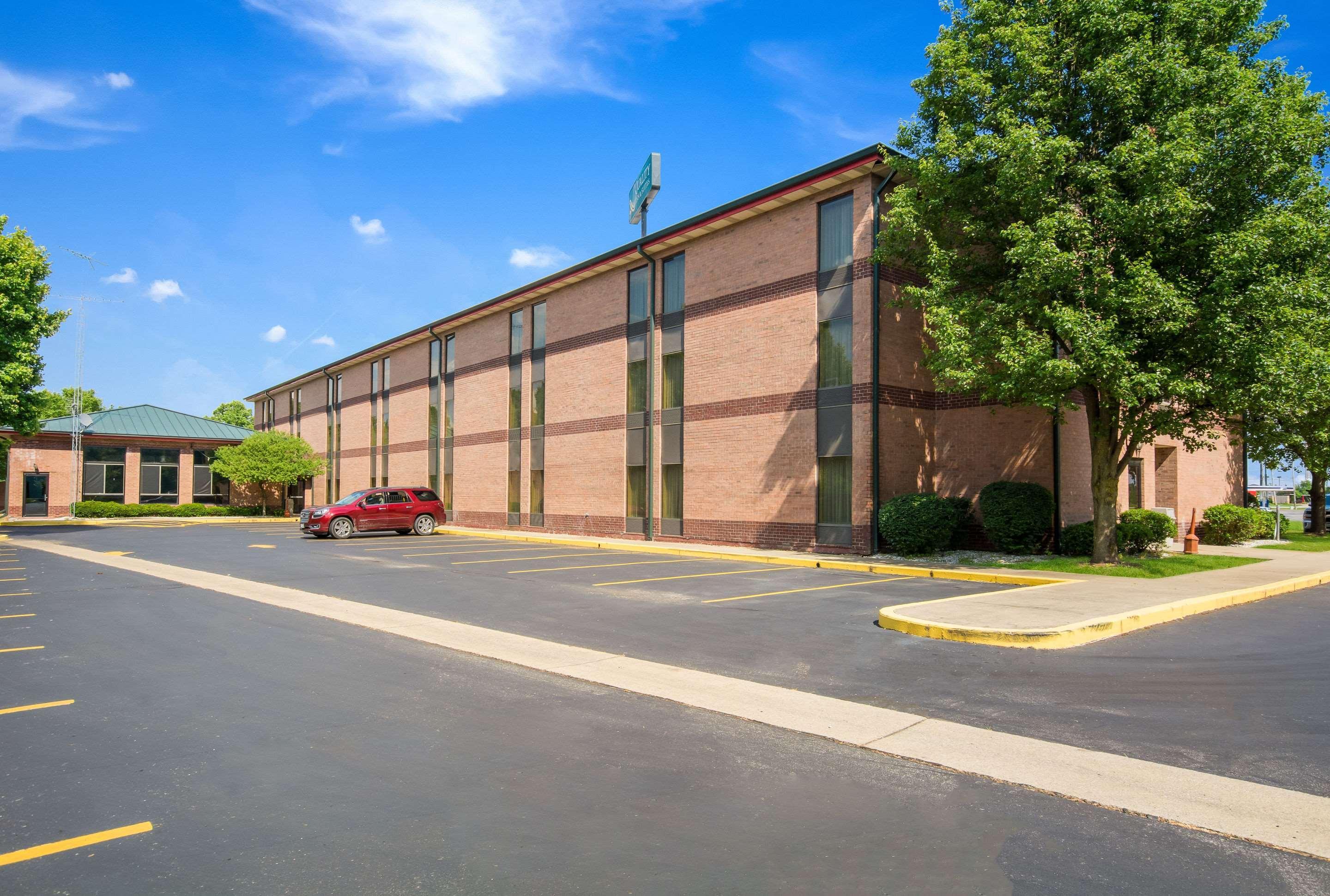 Quality Inn & Suites Sellersburg Luaran gambar